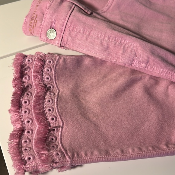 Chico’s So Slimming Girlfriend Slim Leg Crop Size 8 1 Pink Jean Eyelet Ankle - Picture 11 of 11